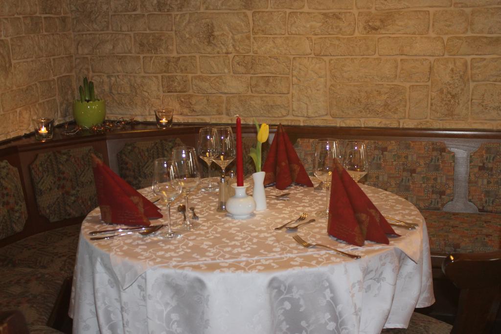 באד דירנברג Gasthof & Pension Zum Saalestrand מראה חיצוני תמונה